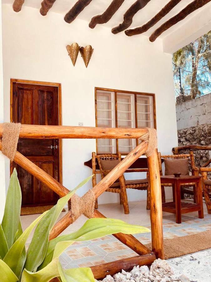 Helwas Zanzibar Beach Hotel 布韦朱 外观 照片