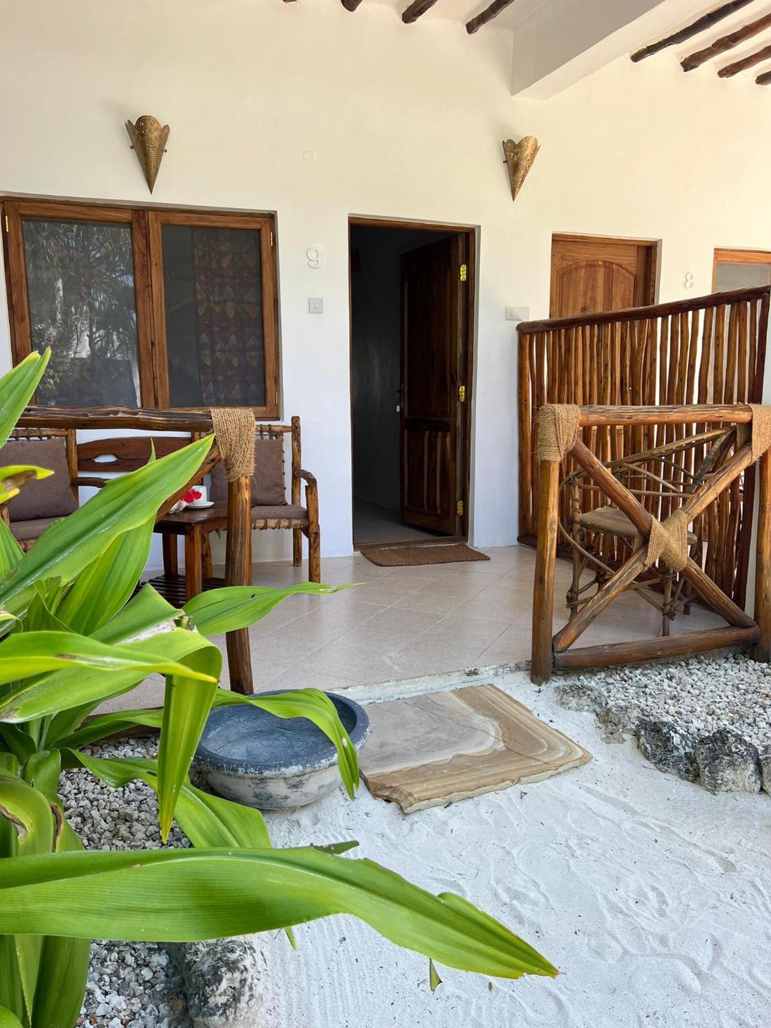 Helwas Zanzibar Beach Hotel 布韦朱 外观 照片