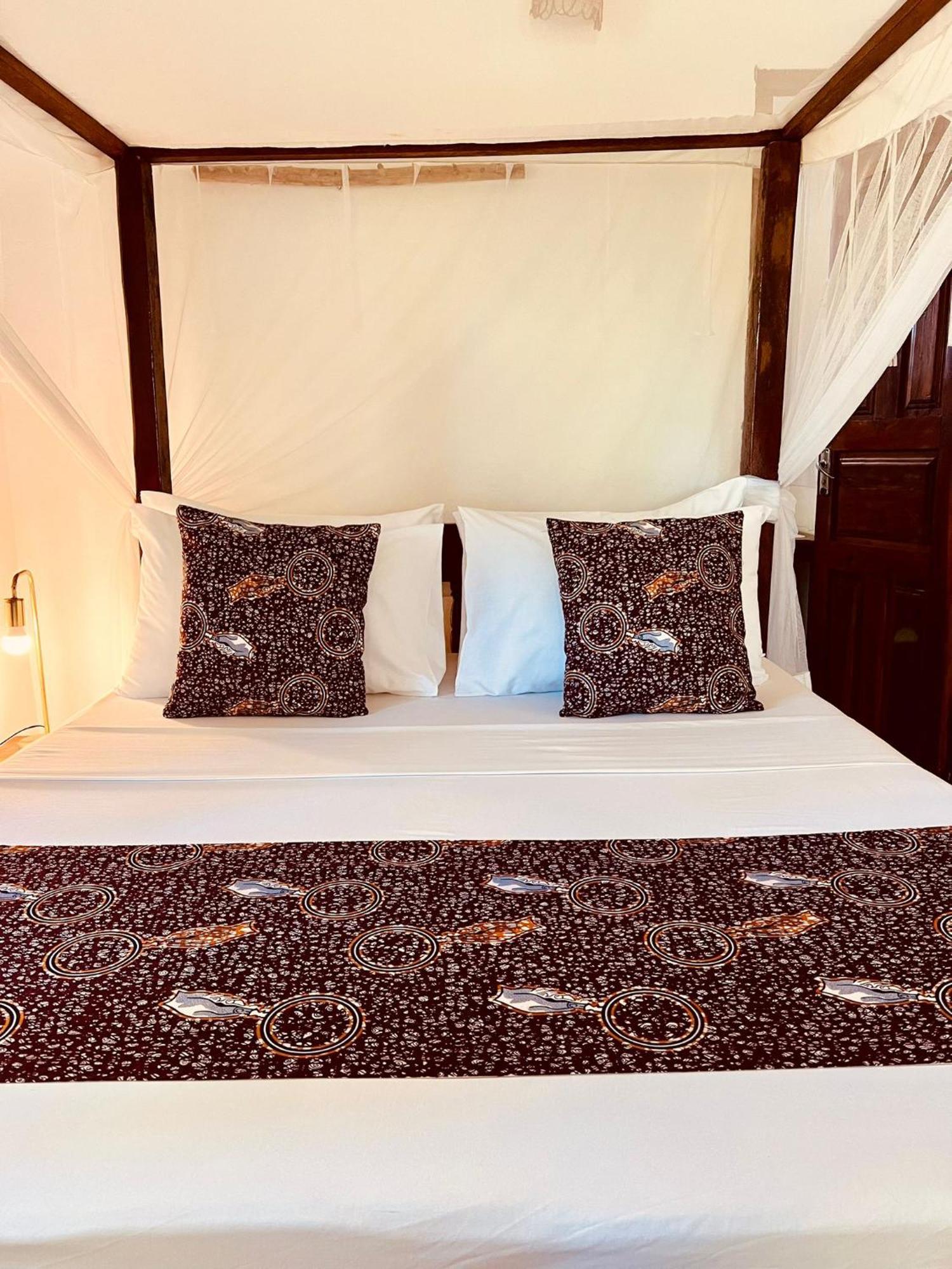 Helwas Zanzibar Beach Hotel 布韦朱 外观 照片