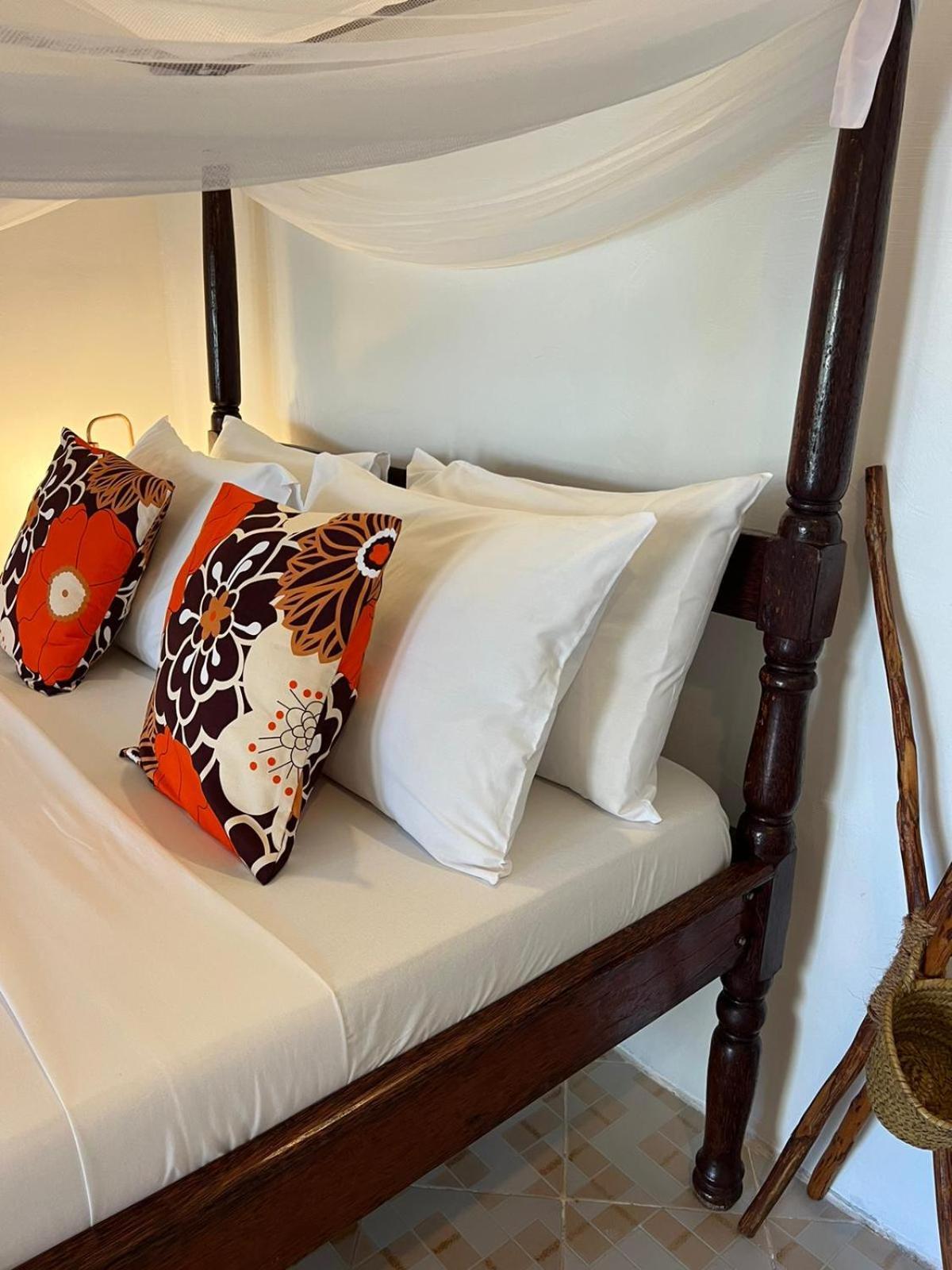 Helwas Zanzibar Beach Hotel 布韦朱 外观 照片