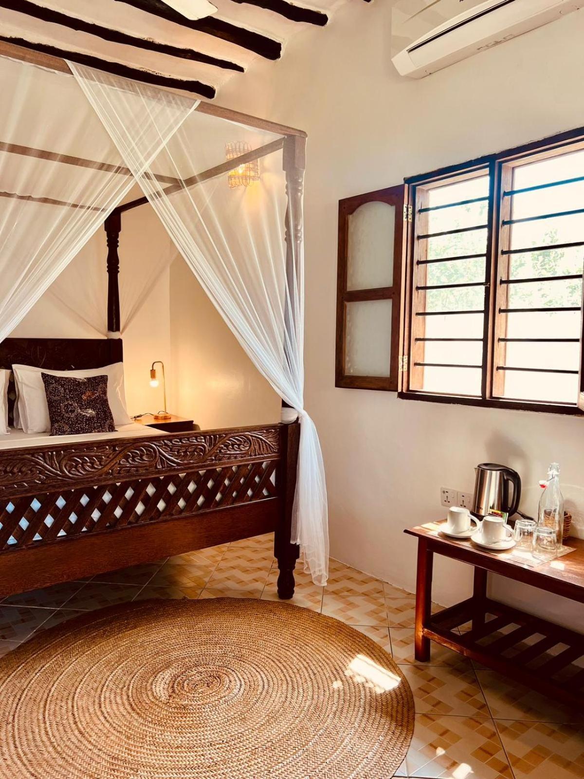 Helwas Zanzibar Beach Hotel 布韦朱 外观 照片