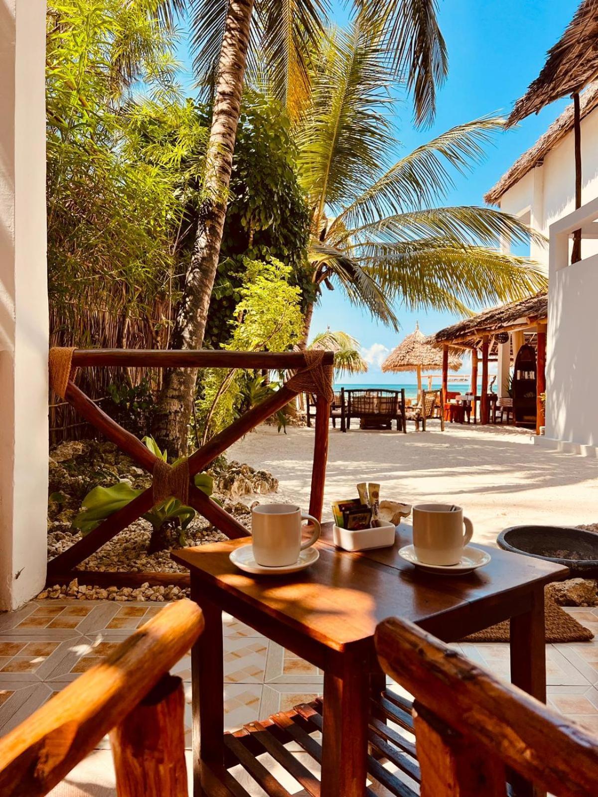 Helwas Zanzibar Beach Hotel 布韦朱 外观 照片
